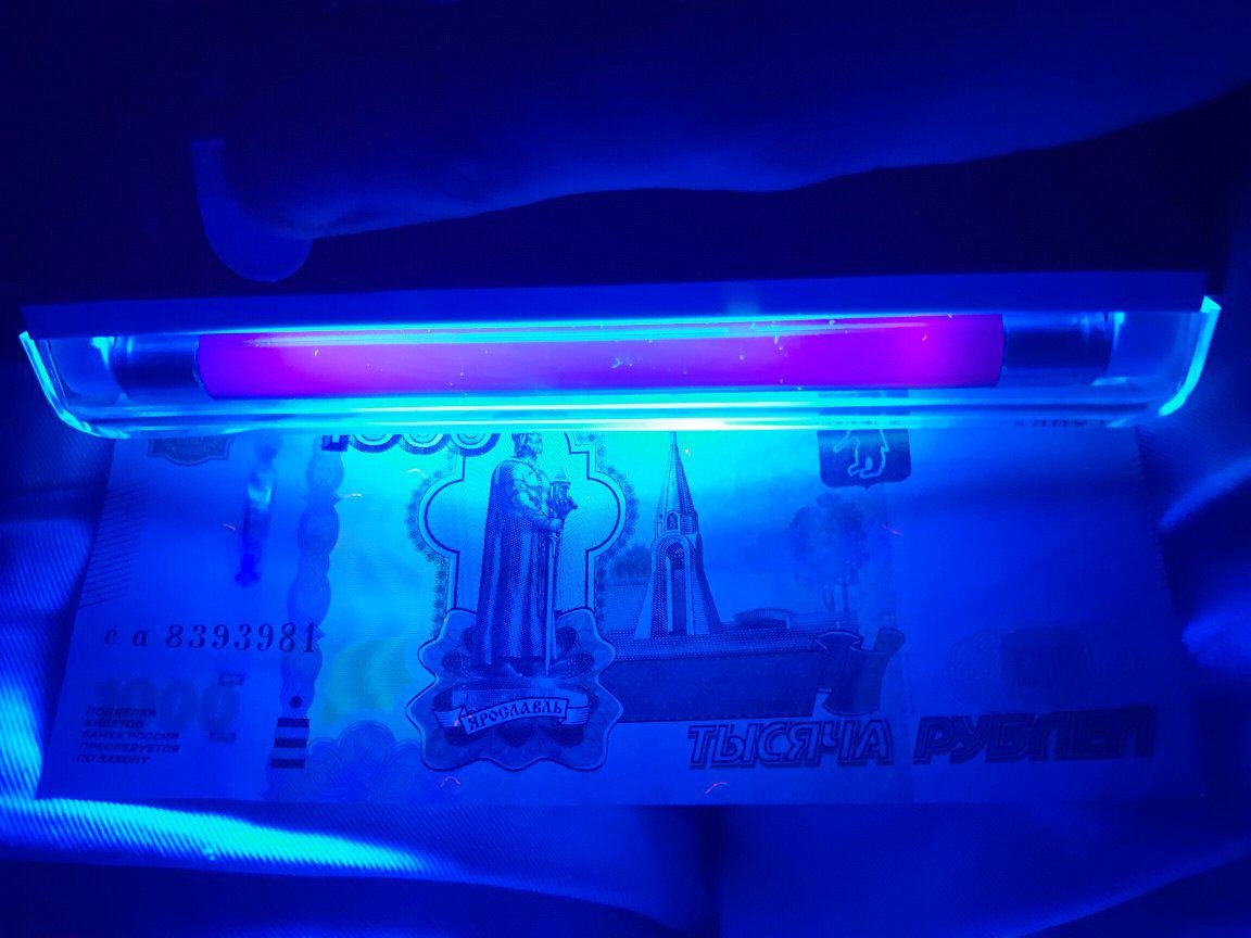 Detector Dinero Falso 2 en 1 Mano UV Led Moneda Lámpara Luz Antorcha